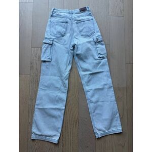 Hollister Ultra High Rise Dad Jeans Cargo W26 L31 3R Light Blue Stretch Denim